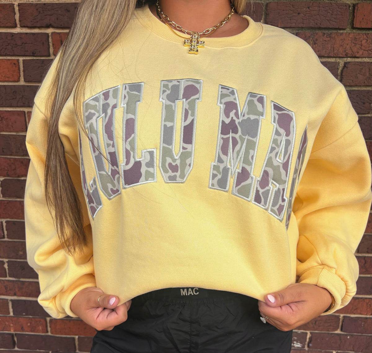 LULU MAC Sweatshirt - Butter Yellow