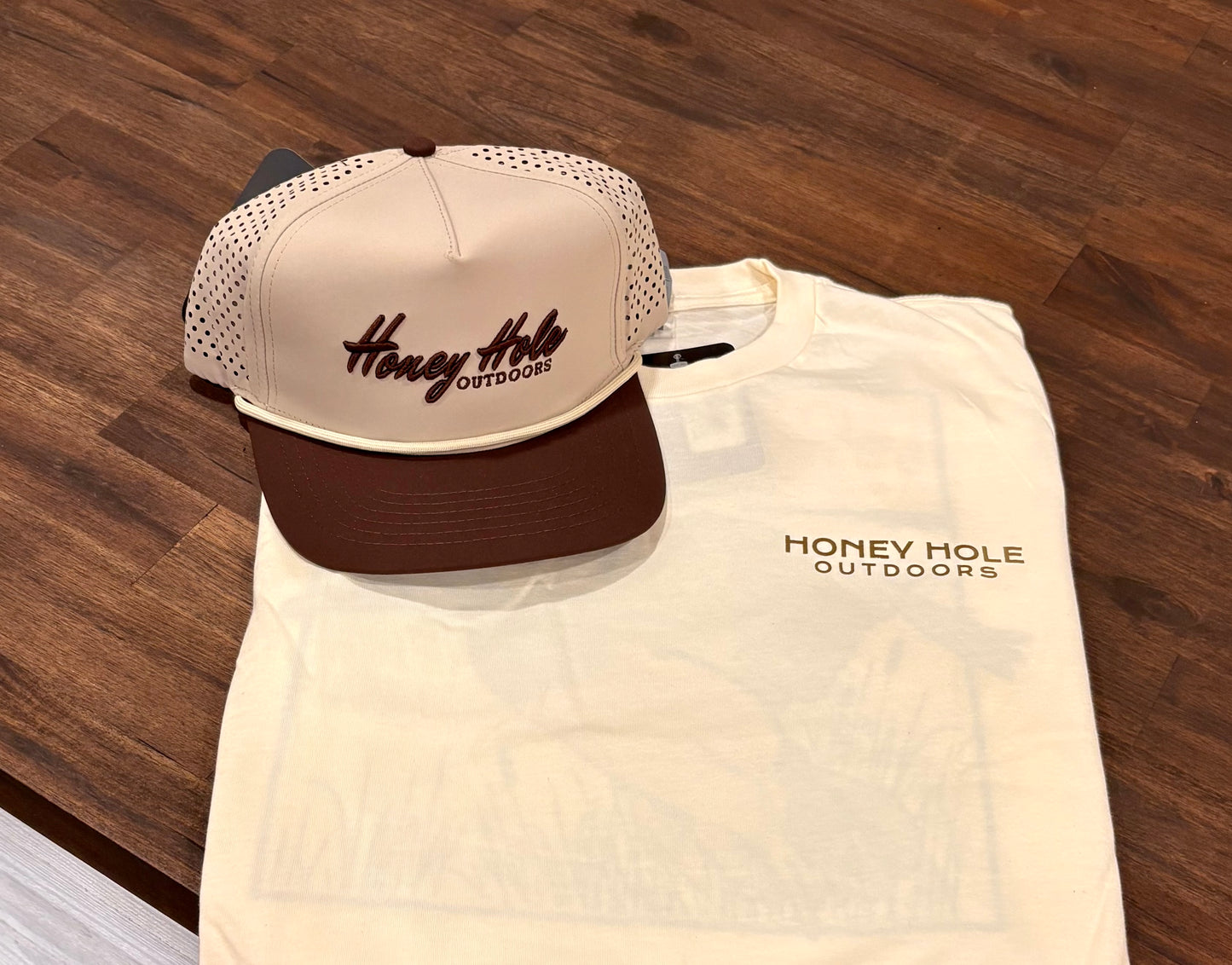 Short Sleeve Night Flight - Honey Hole